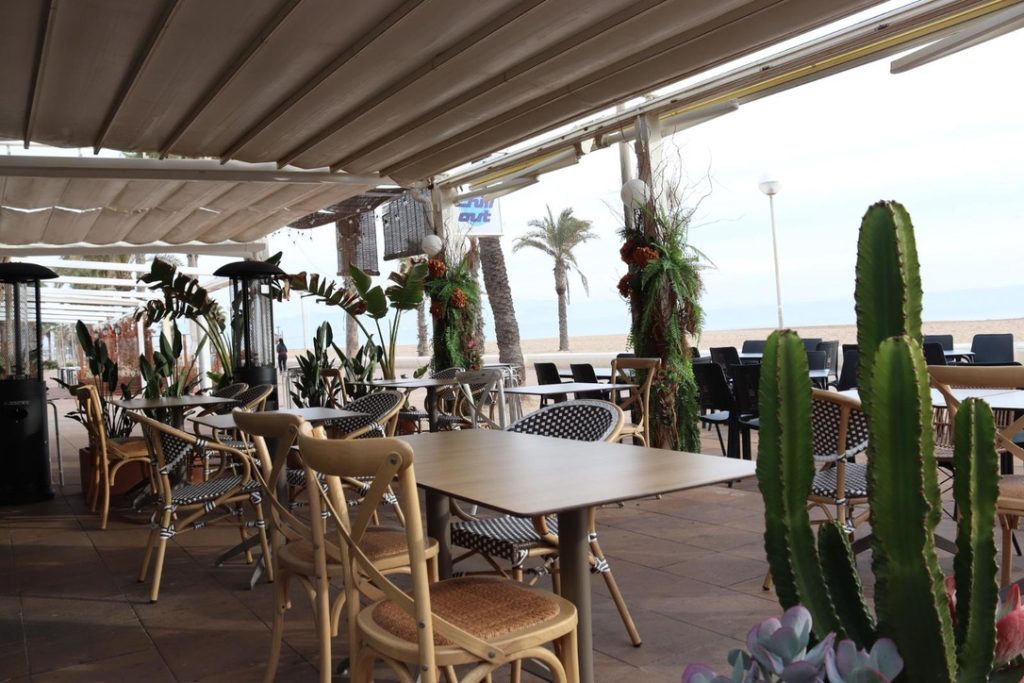 proyecto de mobiliario para hosteler&iacute;a