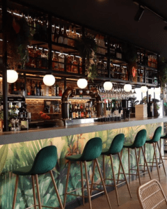 proyecto de mobiliario para hosteler&iacute;a